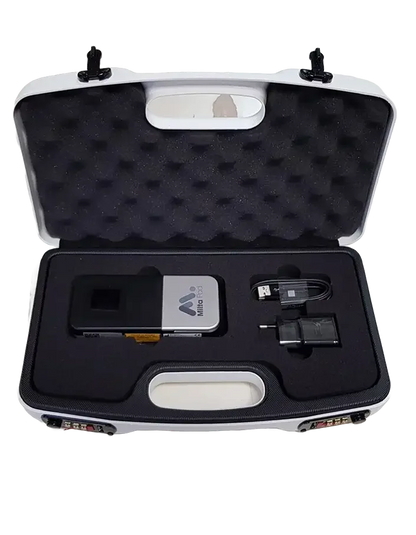 MiltaPad-appareil-de-photobiomodulation-portable-dans-une-valisette-fabrique-en-France